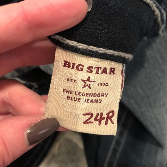 SOLD Women’s Big Star distressed jeans 24 - Picture 6 of 7